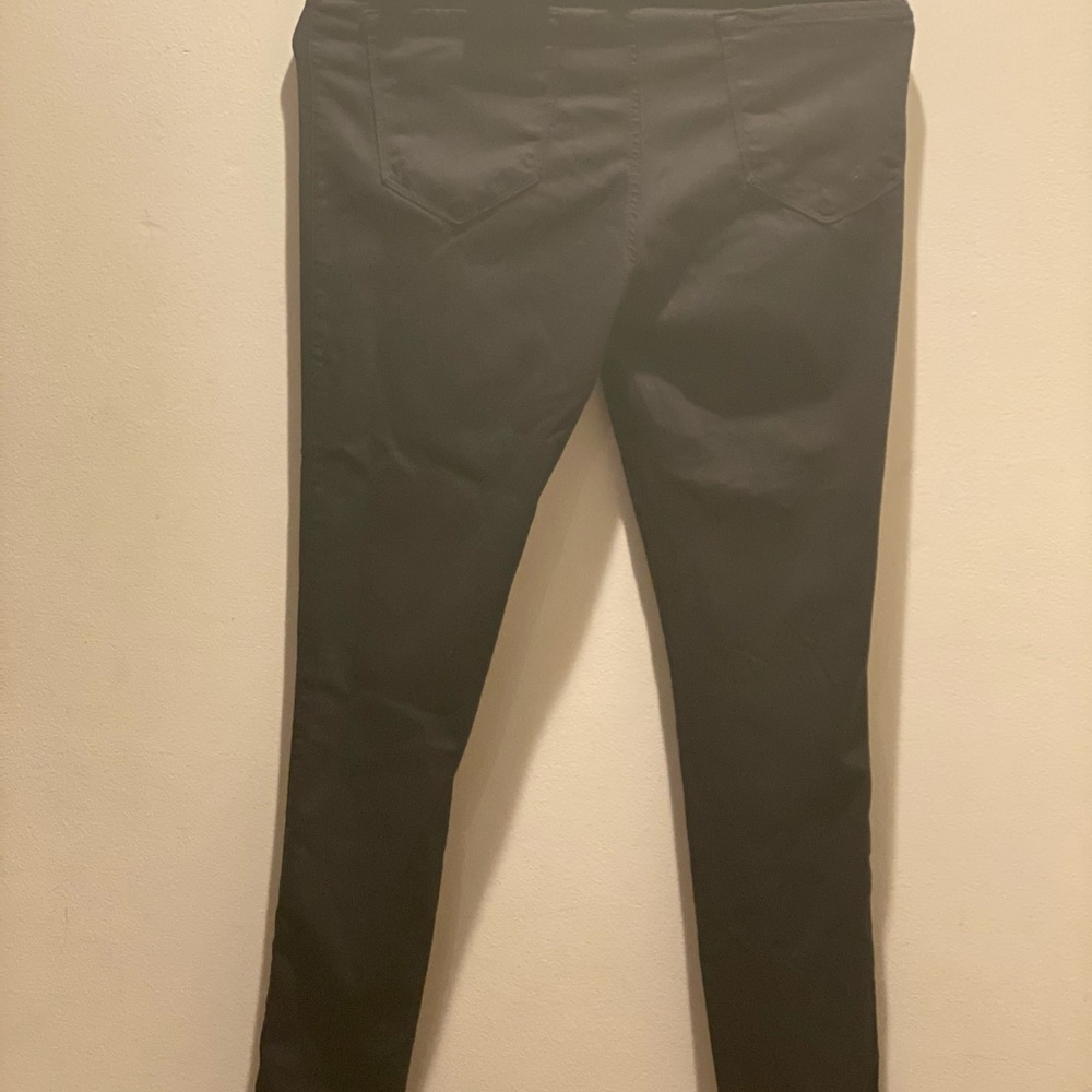 NWT black skinny canopy jeans fashionova